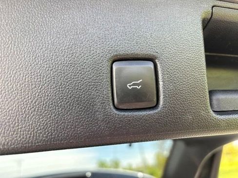 Used 2022 Ford Escape SEL AWD/4WD image 36