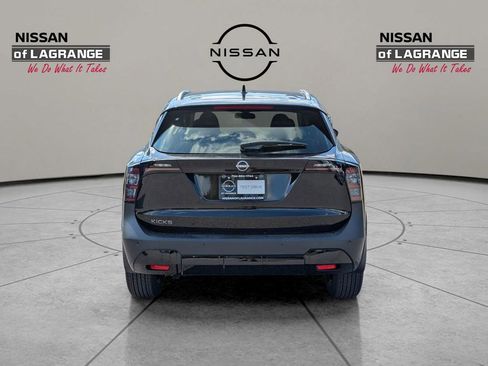 New 2026 Nissan Kicks SV image 6
