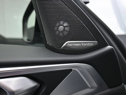 Used 2025 BMW M4 xDrive Competition w/ Executive Package AWD/4WD image 10