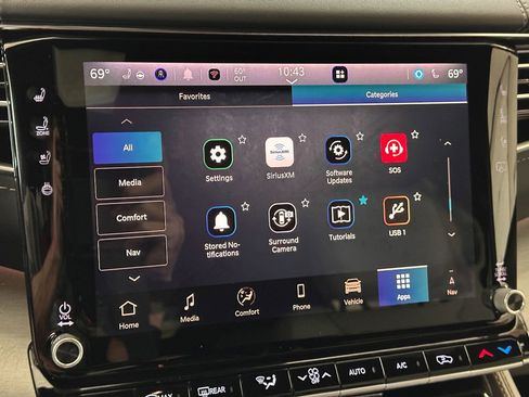 New 2026 Jeep Grand Wagoneer Limited image 47