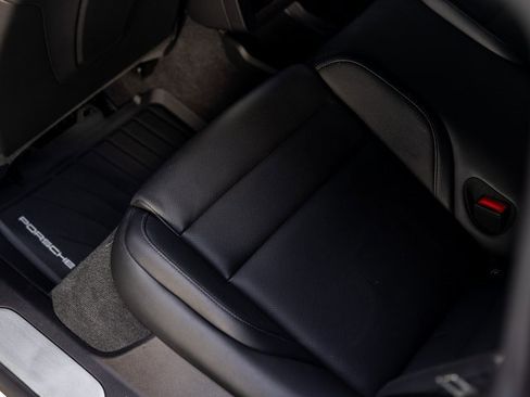 Certified 2025 Porsche Taycan w/ Premium Package image 29