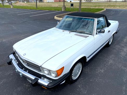 Used 1989 Mercedes-Benz 560 SL image 45