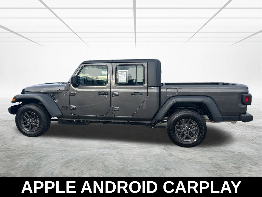 Used 2026 Jeep Gladiator Sport AWD/4WD image 8