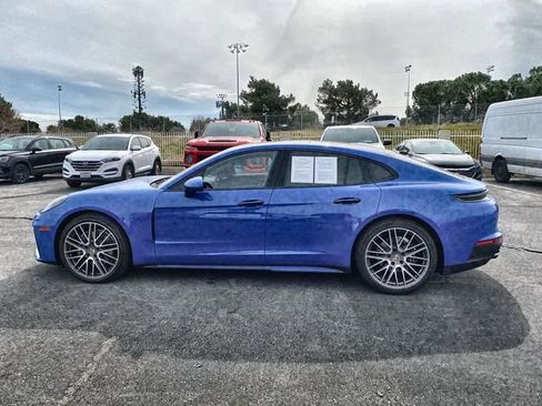 Used 2024 Porsche Panamera 4 AWD/4WD image 35