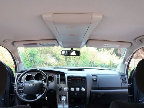 Used 2011 Toyota Tundra 4x4 CrewMax w/ TRD Rock Warrior Pkg image 37
