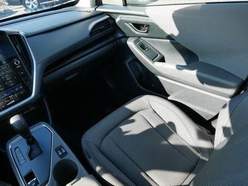 Used 2024 Subaru Crosstrek 2.0i Premium image 11