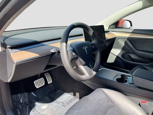 Used 2022 Tesla Model 3 Performance AWD/4WD image 9