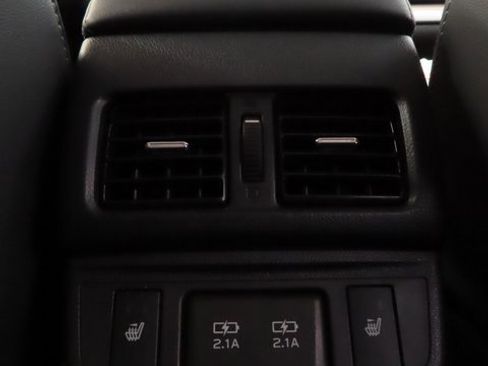 Used 2019 Subaru Outback 3.6R Limited image 35