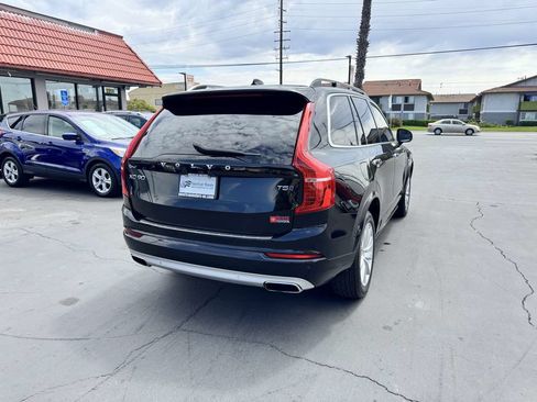 Used 2017 Volvo XC90 T5 Momentum w/ Vision Package AWD/4WD image 5