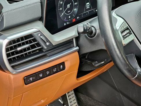 Used 2024 Kia Telluride SX X-Line AWD/4WD image 18