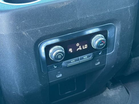Used 2021 GMC Yukon AT4 AWD/4WD image 13