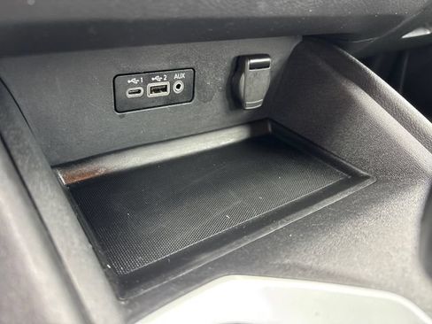Used 2025 Nissan Altima 2.5 SV FWD image 25