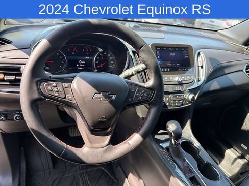 Used 2024 Chevrolet Equinox RS w/ RS Leather Package AWD/4WD image 25