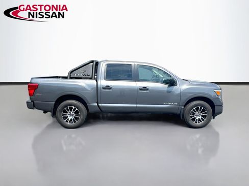 Used 2024 Nissan Titan SV w/ Accessory Utility Package AWD/4WD image 10