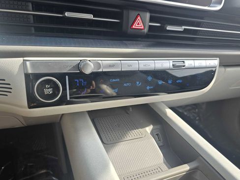 Used 2024 Hyundai Ioniq 6 SEL image 29