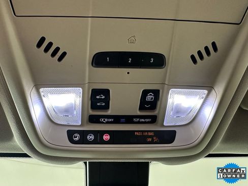 Used 2020 GMC Terrain Denali w/ GMC Pro Grade Package AWD/4WD image 39