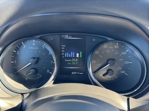 Used 2018 Nissan Rogue Sport S w/ S Appearance Package image 17