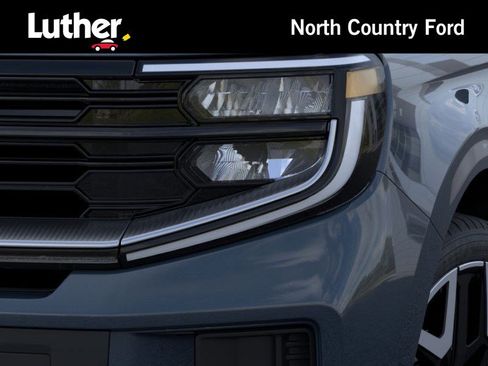 New 2026 Ford Expedition Max Platinum image 18