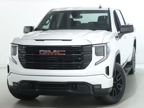 Used 2024 GMC Sierra 1500 Elevation AWD/4WD image 3