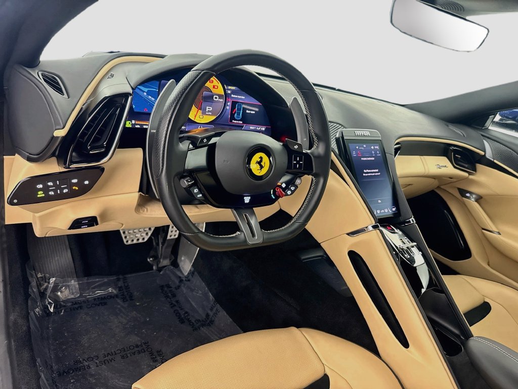 Used 2023 Ferrari Roma RWD image 9