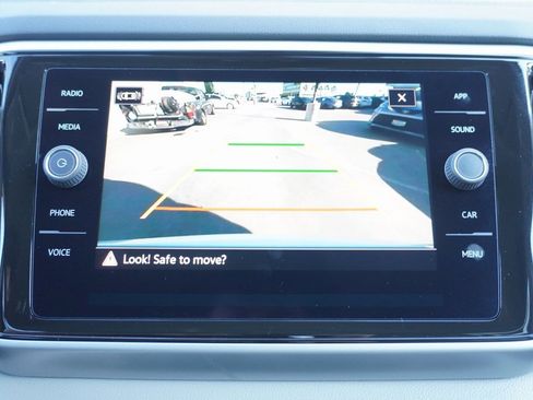 Used 2022 Volkswagen Atlas SE image 17