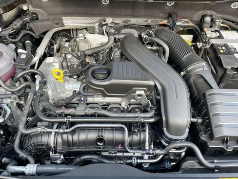 New 2025 Volkswagen Taos S image 49