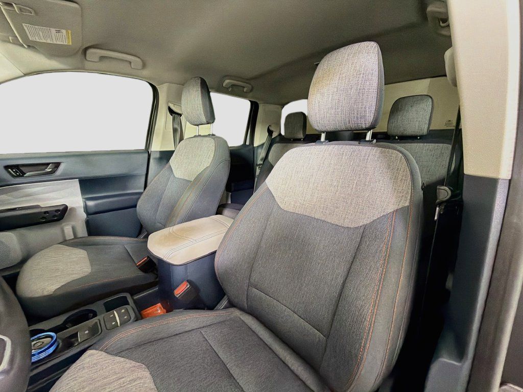 Used 2022 Ford Maverick XLT FWD image 14