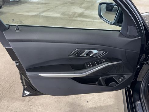 Used 2025 BMW 330i Sedan RWD image 20
