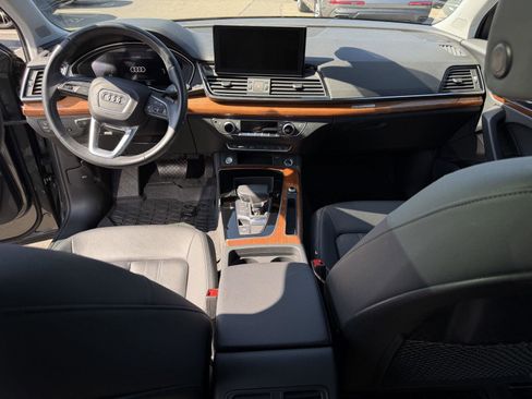 Used 2023 Audi Q5 2.0T Premium Plus w/ Premium Plus Package AWD/4WD image 16