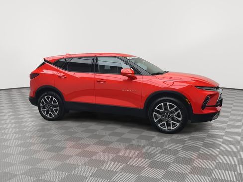 New 2025 Chevrolet Blazer LT w/ Driver Confidence Package image 38