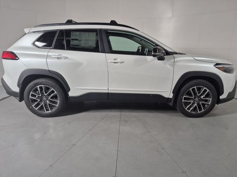 New 2026 Toyota Corolla Cross XLE AWD/4WD image 5