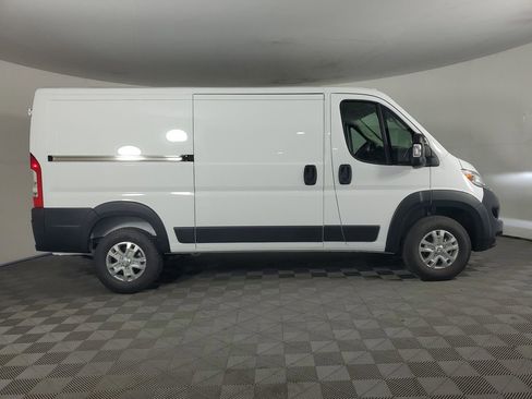 Used 2024 RAM ProMaster 2500 w/ Quick Order Package 22G SLT image 2