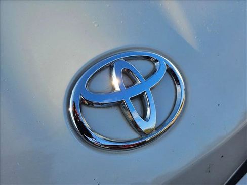 Used 2017 Toyota 86 image 7