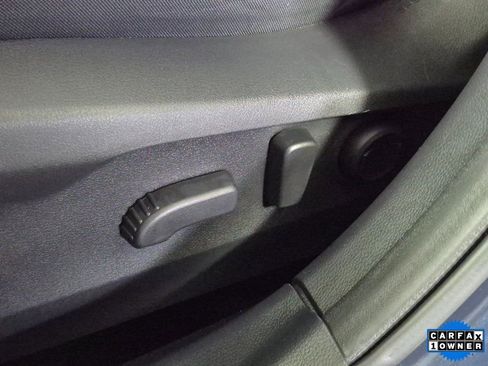 Used 2024 Subaru Outback Premium image 15