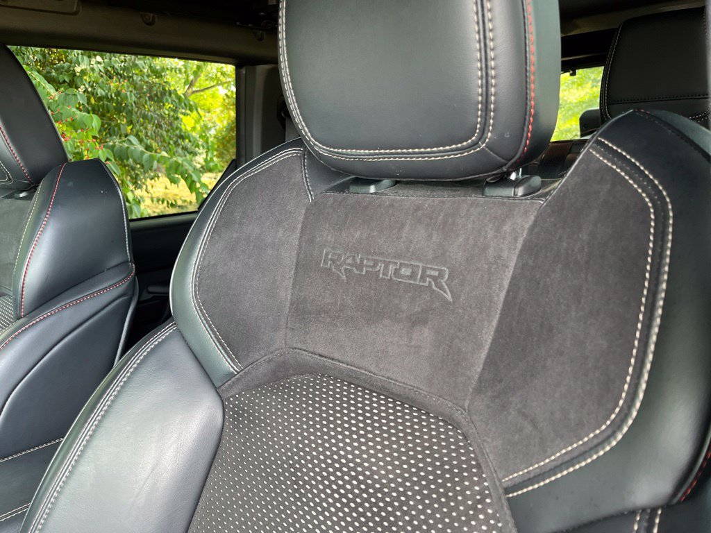 Used 2024 Ford Bronco Raptor w/ Interior Carbon Fiber Pack 6 AWD/4WD image 30