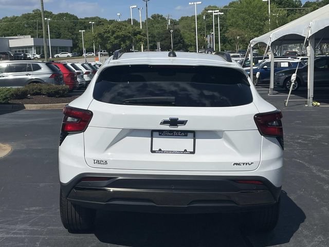 Used 2025 Chevrolet Trax ACTIV w/ Driver Confidence Package FWD image 6
