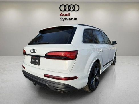 Certified 2025 Audi Q7 3.0T Prestige w/ Prestige Package image 7