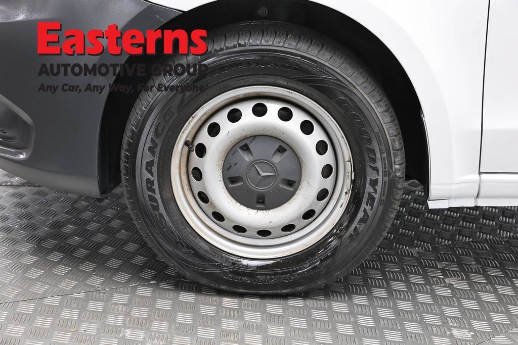 Used 2022 Mercedes-Benz Metris image 28