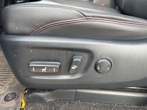 Used 2023 Toyota 4Runner TRD Off-Road Premium w/ Off Road Premium Plus Package image 19