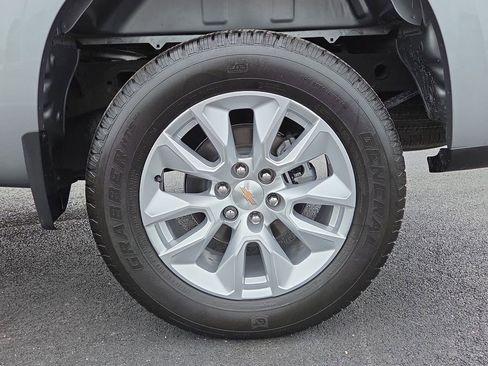 Certified 2025 Chevrolet Silverado 1500 Custom RWD image 32