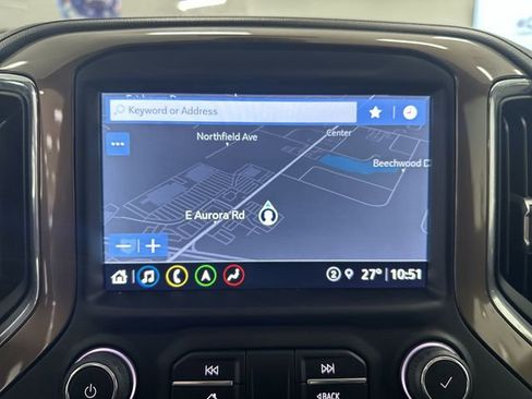 Certified 2022 Chevrolet Silverado 1500 High Country w/ Technology Package image 16