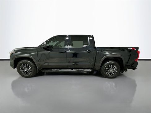 Used 2025 Toyota Tundra SR5 image 4