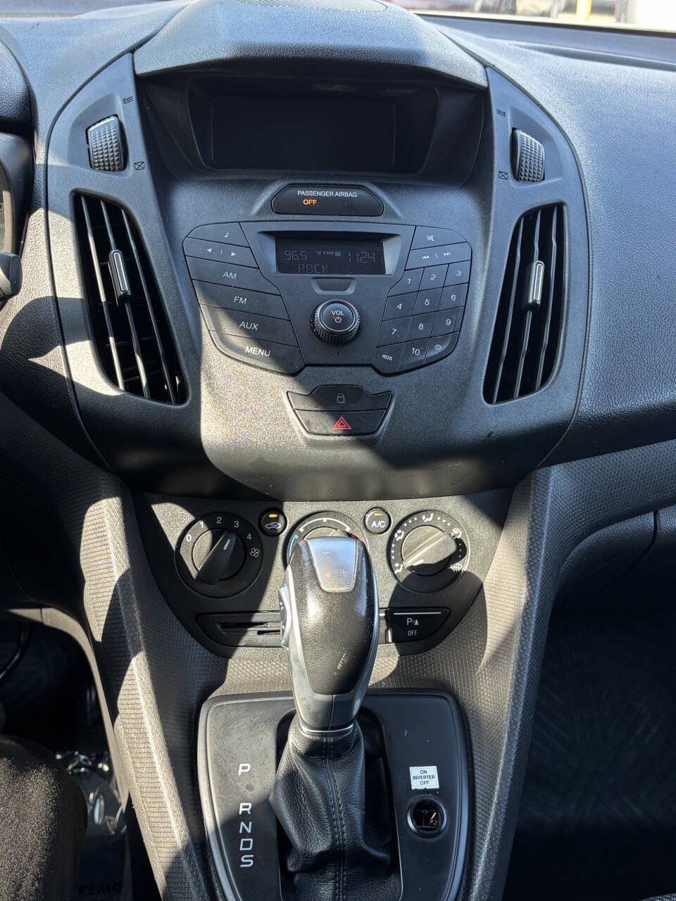 Used 2015 Ford Transit Connect XL FWD image 23