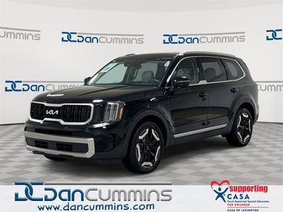Used 2023 Kia Telluride EX w/ EX Captain's Chair Package