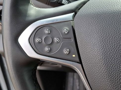 Used 2023 Chevrolet Traverse LT w/ LT Premium Package image 21