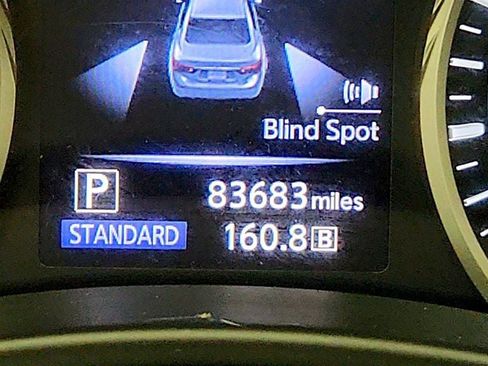 Used 2018 INFINITI Q50 Luxe w/ Essential Package (3.0T Luxe) AWD/4WD image 16