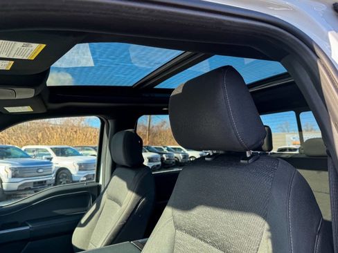 Certified 2022 Ford F150 XLT w/ Equipment Group 302A High image 26