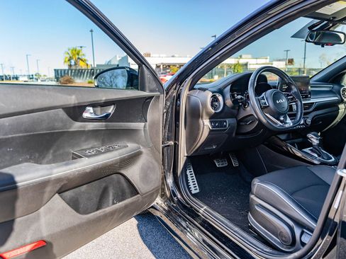 Used 2023 Kia Forte GT-Line image 17