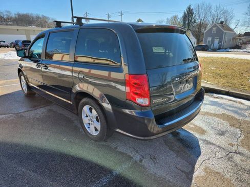 Used 2013 Dodge Grand Caravan SE image 11
