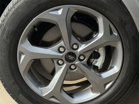 Used 2024 Ford Escape ST-Line image 9